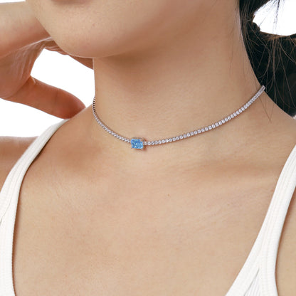 [Kincade Jewelery]2.0 carat Ornate Emerald Cut Necklace