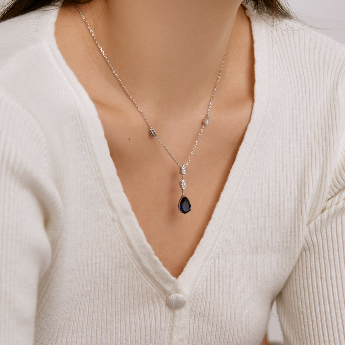 [Kincade Jewelrys]Dazzling Pear Cut Necklace