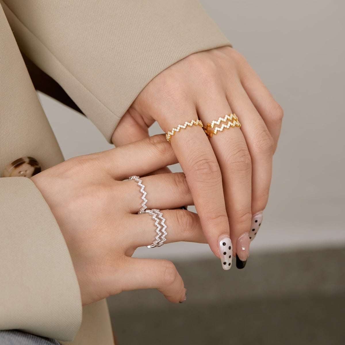 [Kincade Jewelery]Delicate Enchanting Wave Shape Daily Ring