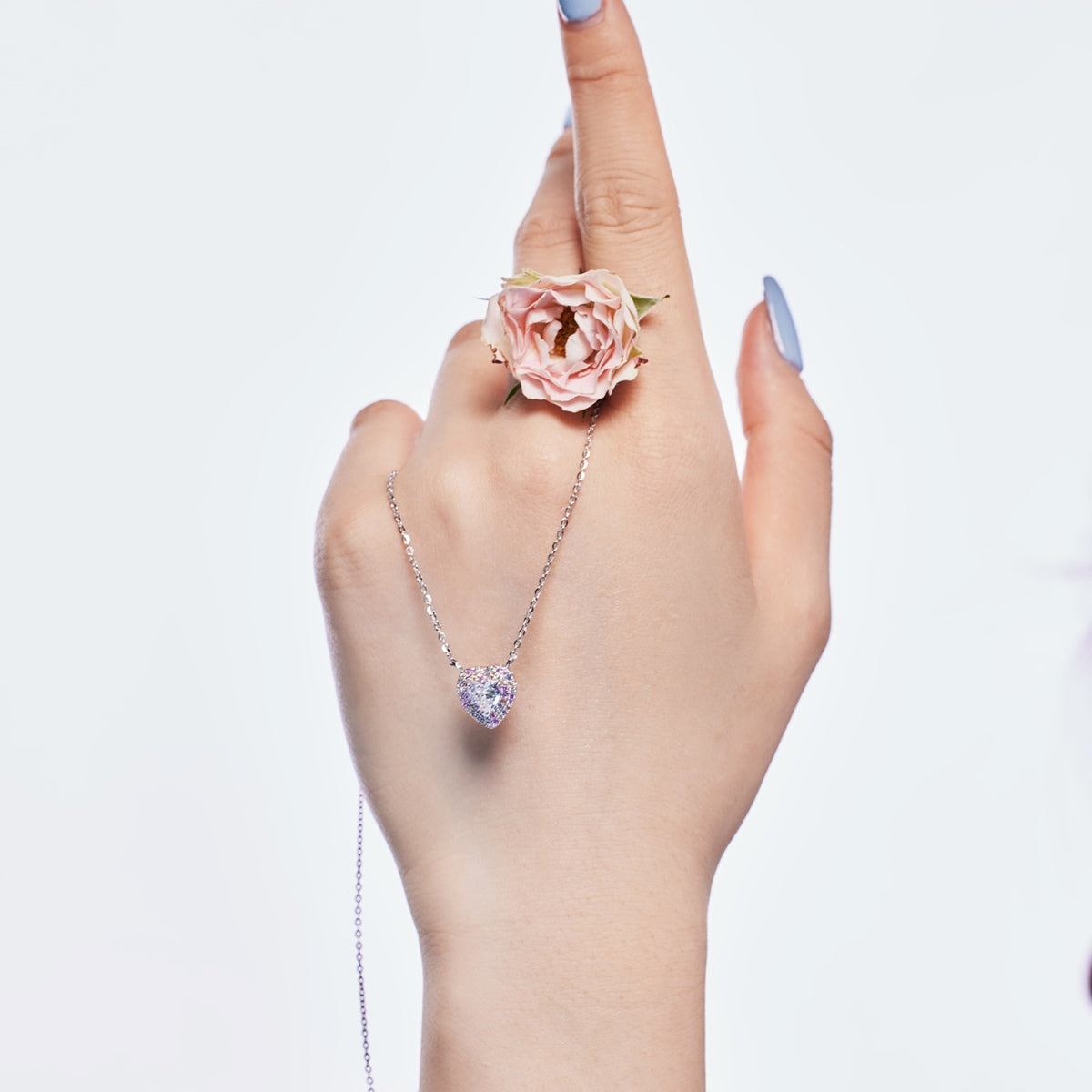 [Kincade Jewelery]Exquisite Heart Shape Necklace