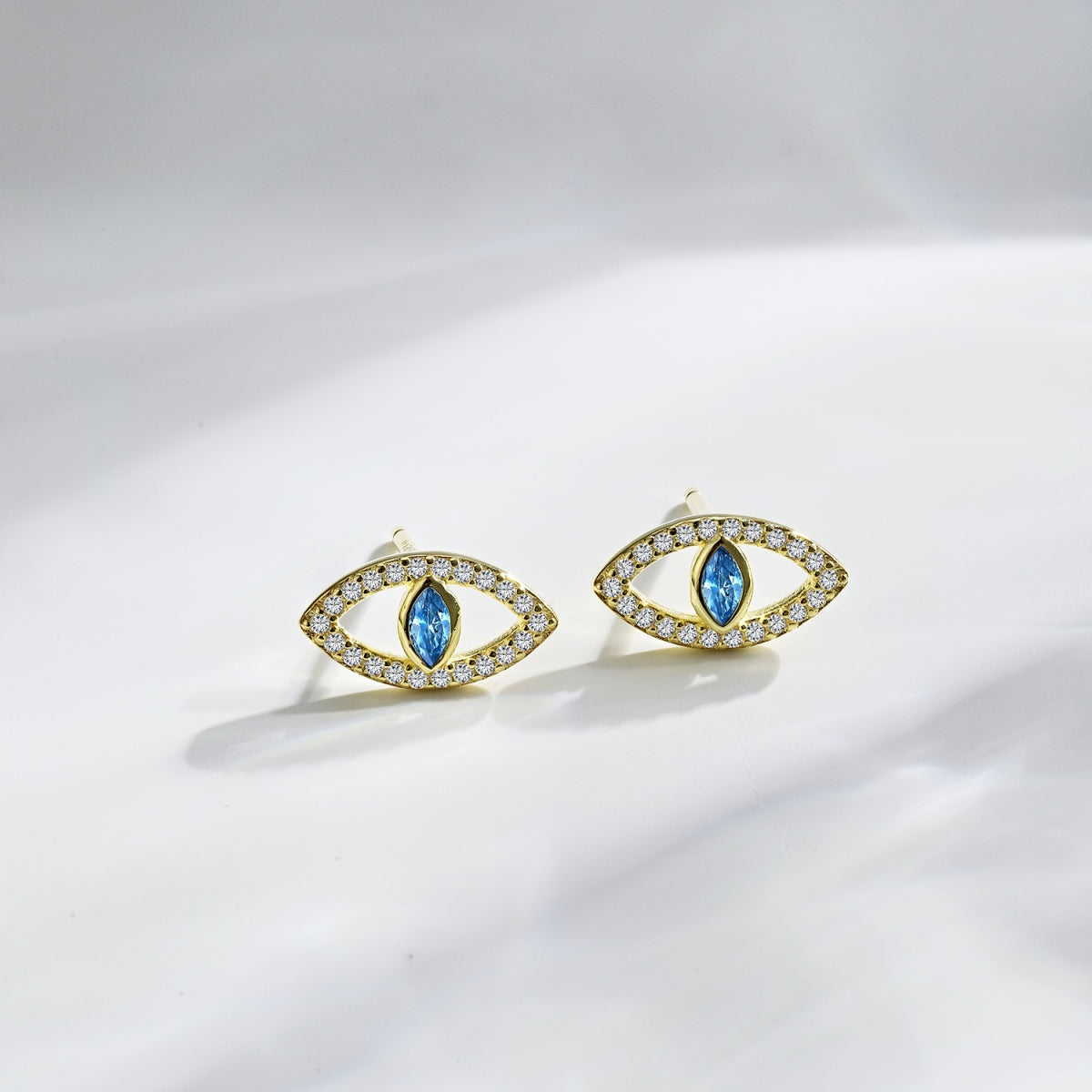 [Kincade Jewelery]Blue Devil Eyes Hollow Stud Earrings