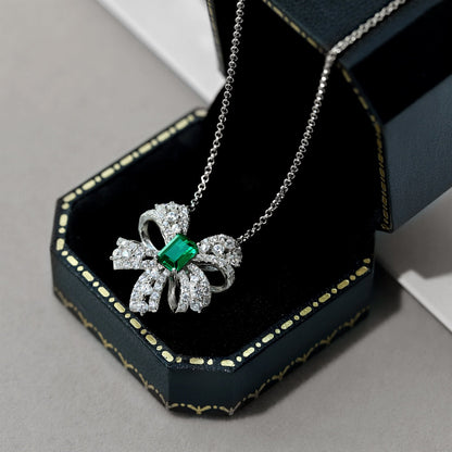 [Kincade Jewelery]Luxurious Flower Shape Emerald Cut Necklace
