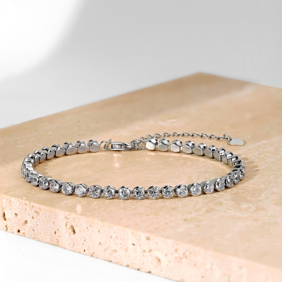 [Kincade Jewelery]Dazzling Sparkling Round Cut Daily Bracelet