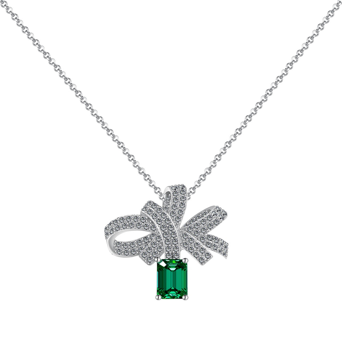 [Kincade Jewelery]Luxurious Flower Shape Emerald Cut Necklace