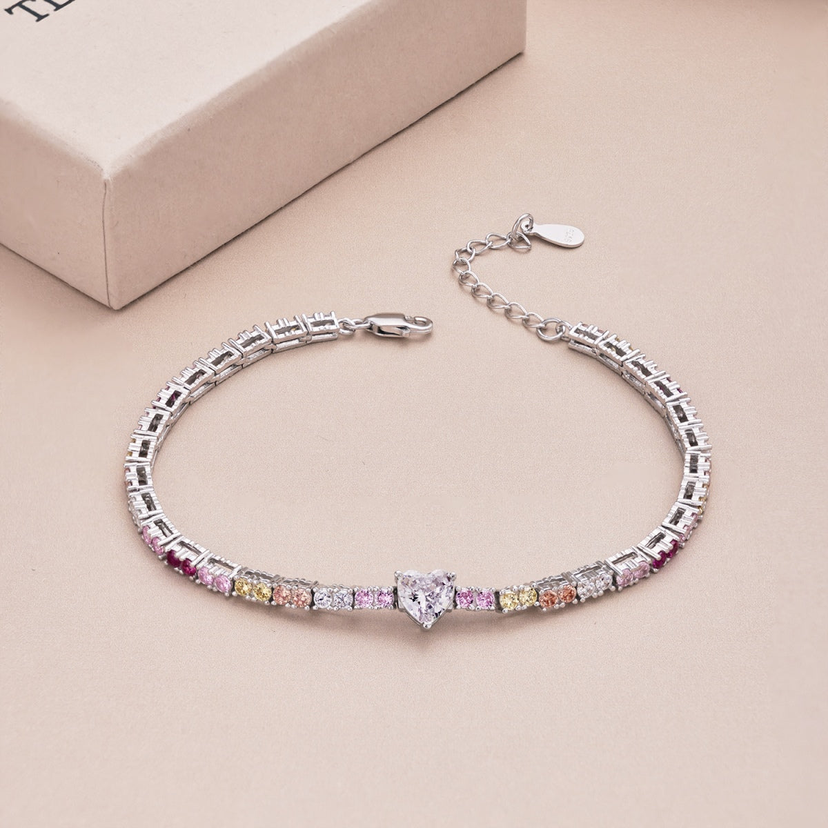 [Kincade Jewelery]Delicate Romantic Heart Shape Lover Bracelet