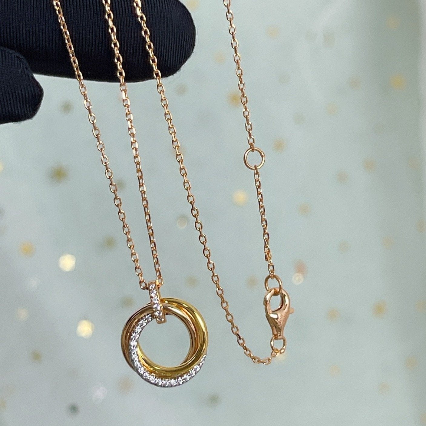 [Kincade Jewelrys]TRINITY NECKLACE SILVER GOLD PINK GOLD DIAMONDS