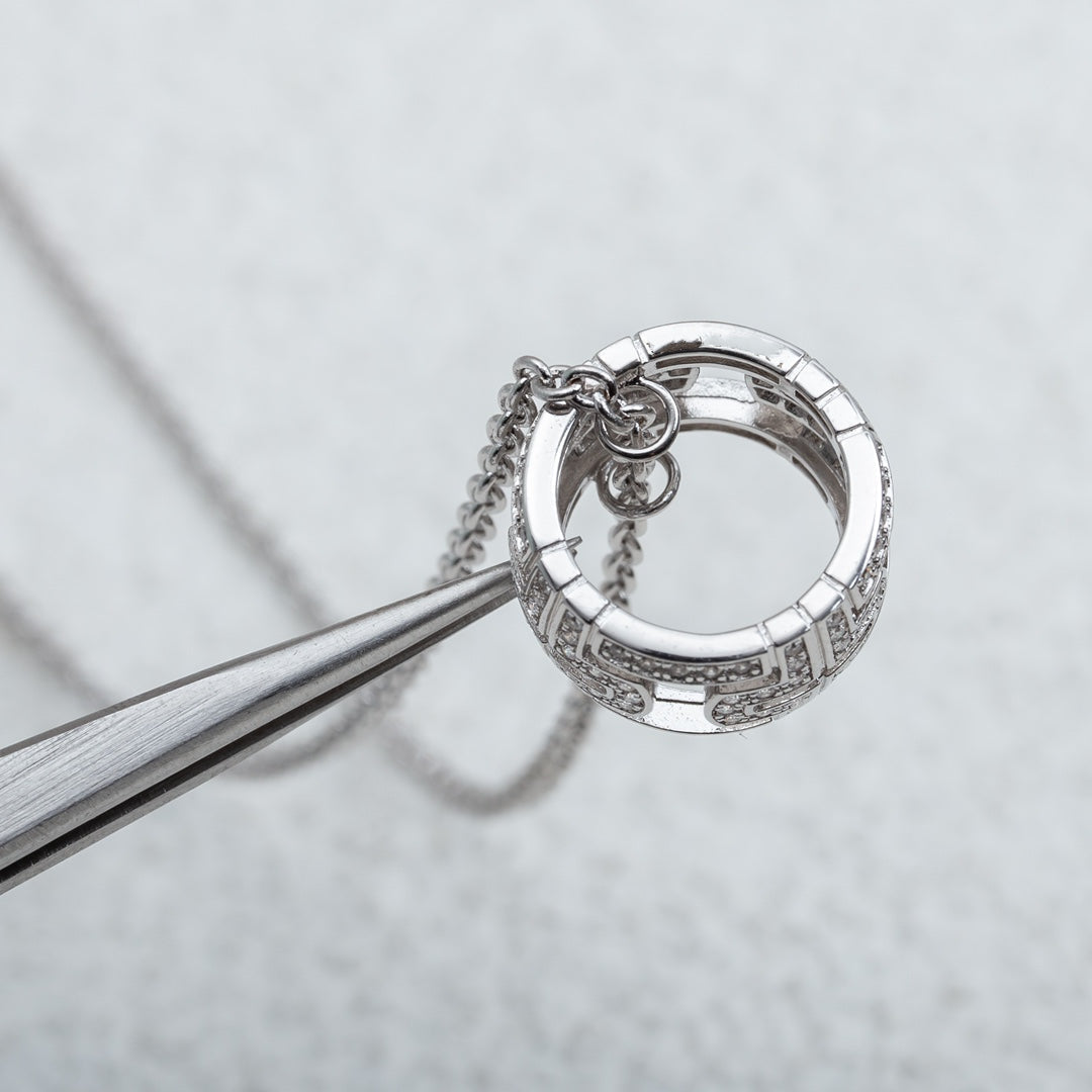 [Kincade Jewelrys]PARENTESI NECKLACE SILVER DIAMOND