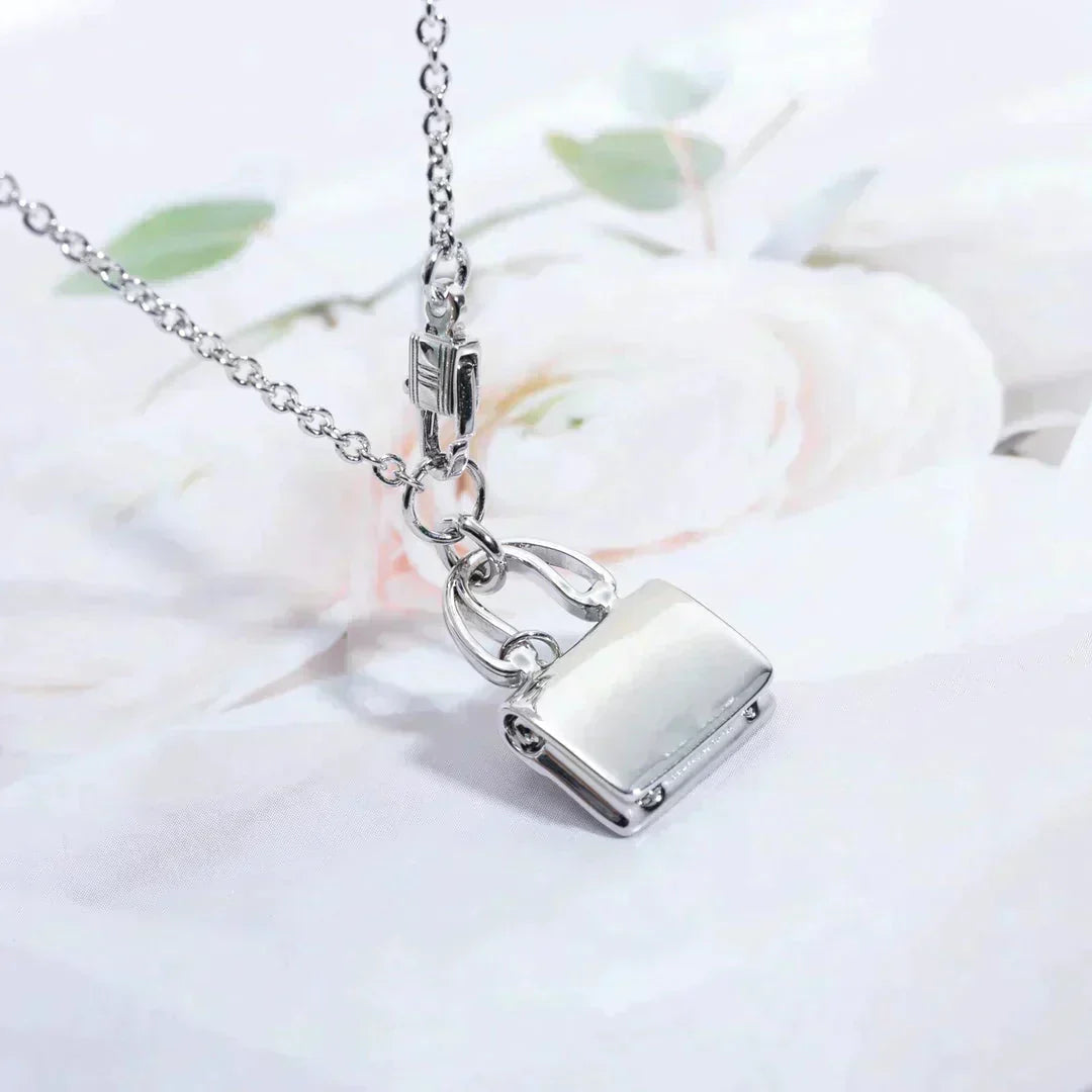 [Kincade Jewelrys]AMULETTE PEDANT SILVER NECKLACE