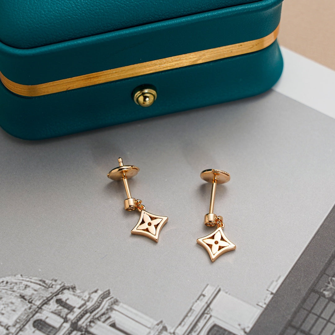 [Kincade Jewelrys]STAR EARRINGS GOLD
