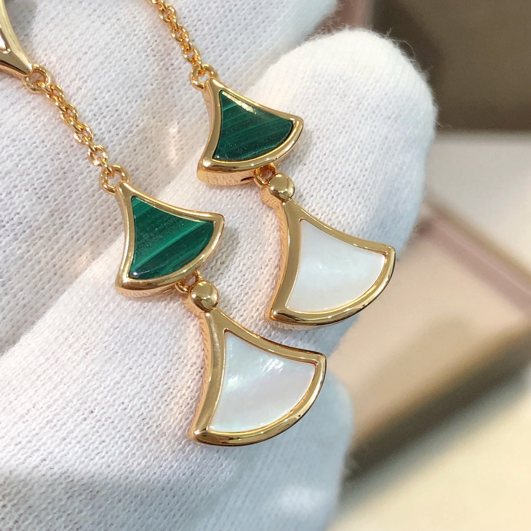 [Kincade Jewelrys]DREAM EARRINGS 3 MOTIFS MALACHITE MOP PINK GOLD