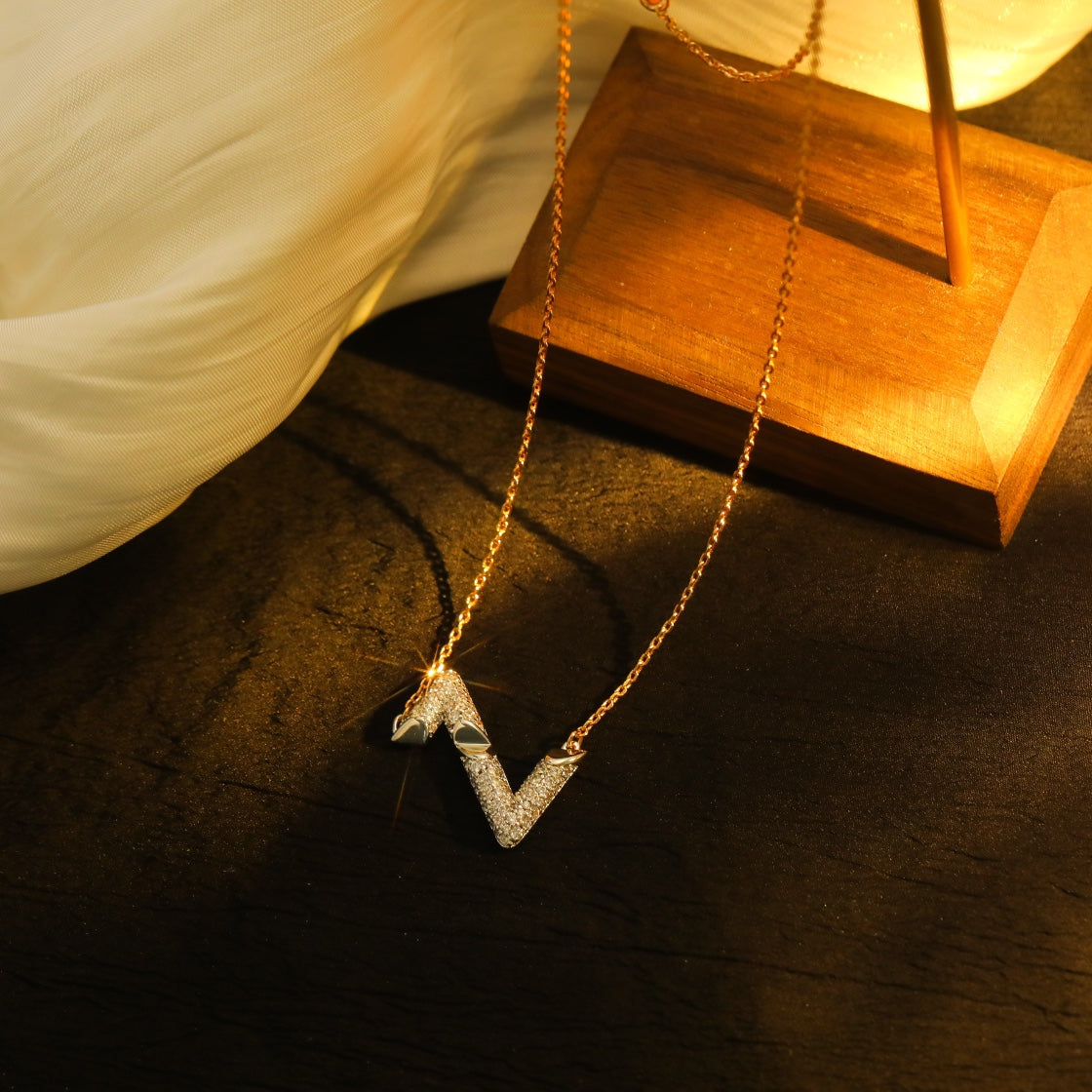 [Kincade Jewelrys]VOLT SILVER DIAMOND PEDANT NECKLACE