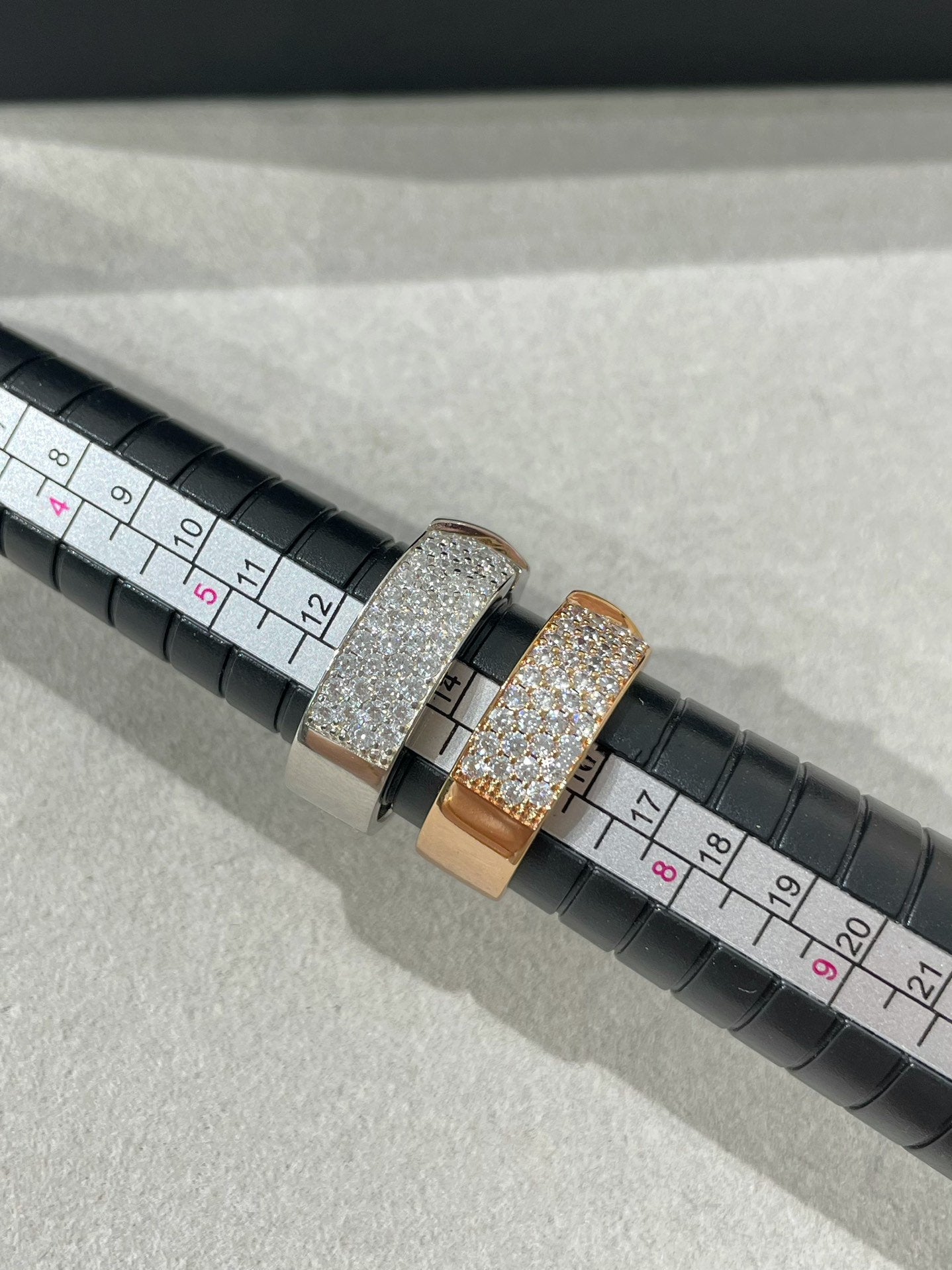 [Kincade Jewelrys]LIENS EVIDENCE  DIAMOND PAVED RING