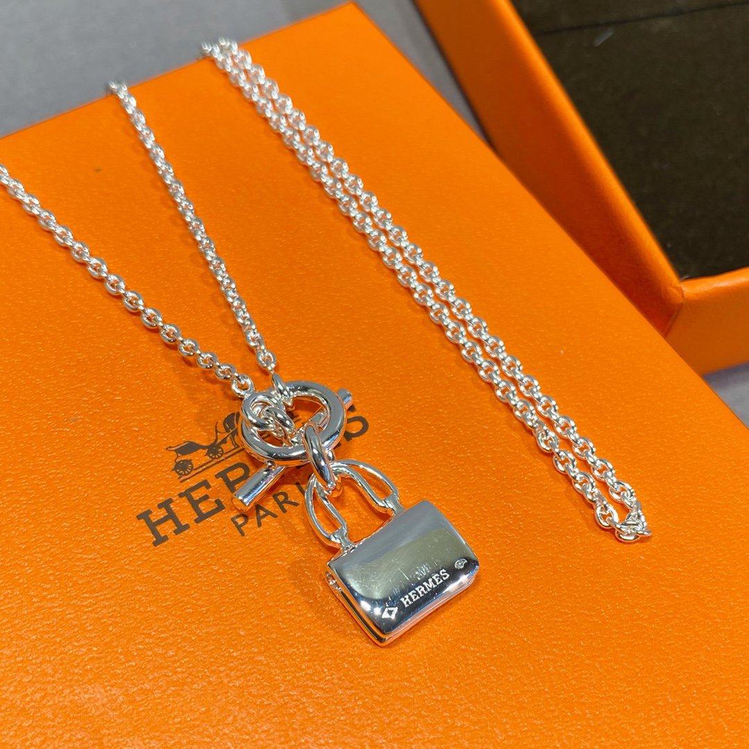 [Kincade Jewelrys]CONSTANCE PEDANT SILVER NECKLACE