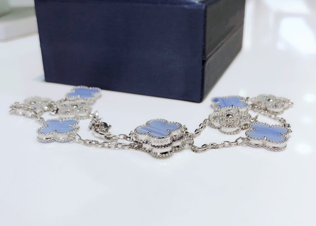 [Kincade Jewelrys]CLOVERS THE 10-MOTIFS CHALCEDONY DIAMONDS SILVER NECKLACE